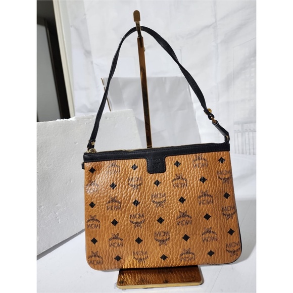 Authentic MCM Visetos Liz Shopper Pochette Cognac/Black - Picture 1 of 10